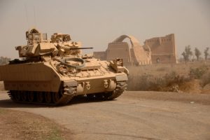 bradley, Fighting, Vehicle,  bfv , Apc, Tank, Tanks, Transport, Weapon, Military,  21