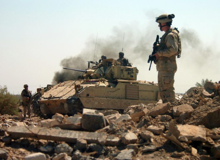 bradley, Fighting, Vehicle,  bfv , Apc, Tank, Tanks, Transport, Weapon, Military,  16 HD Wallpaper Desktop Background