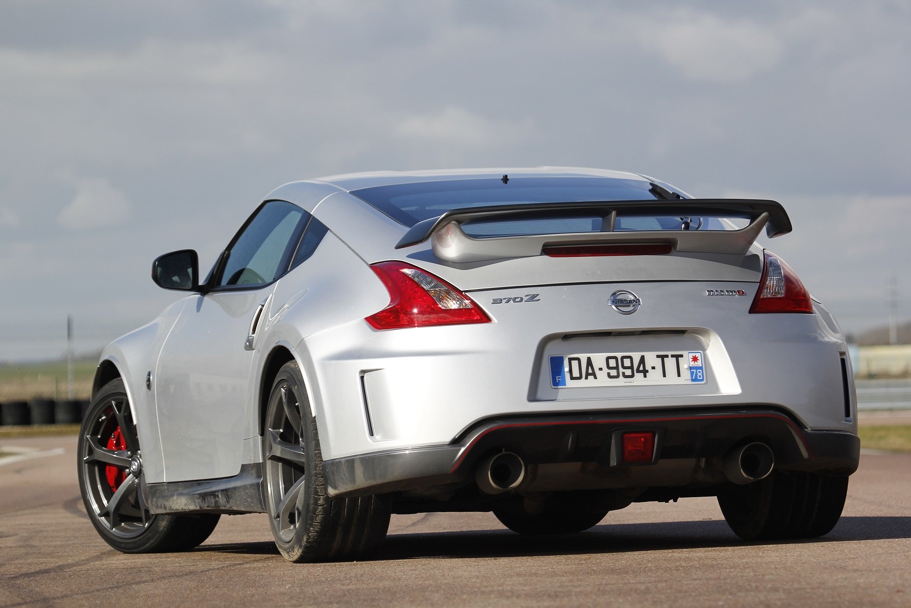 nissan 370 z nismo Wallpaper