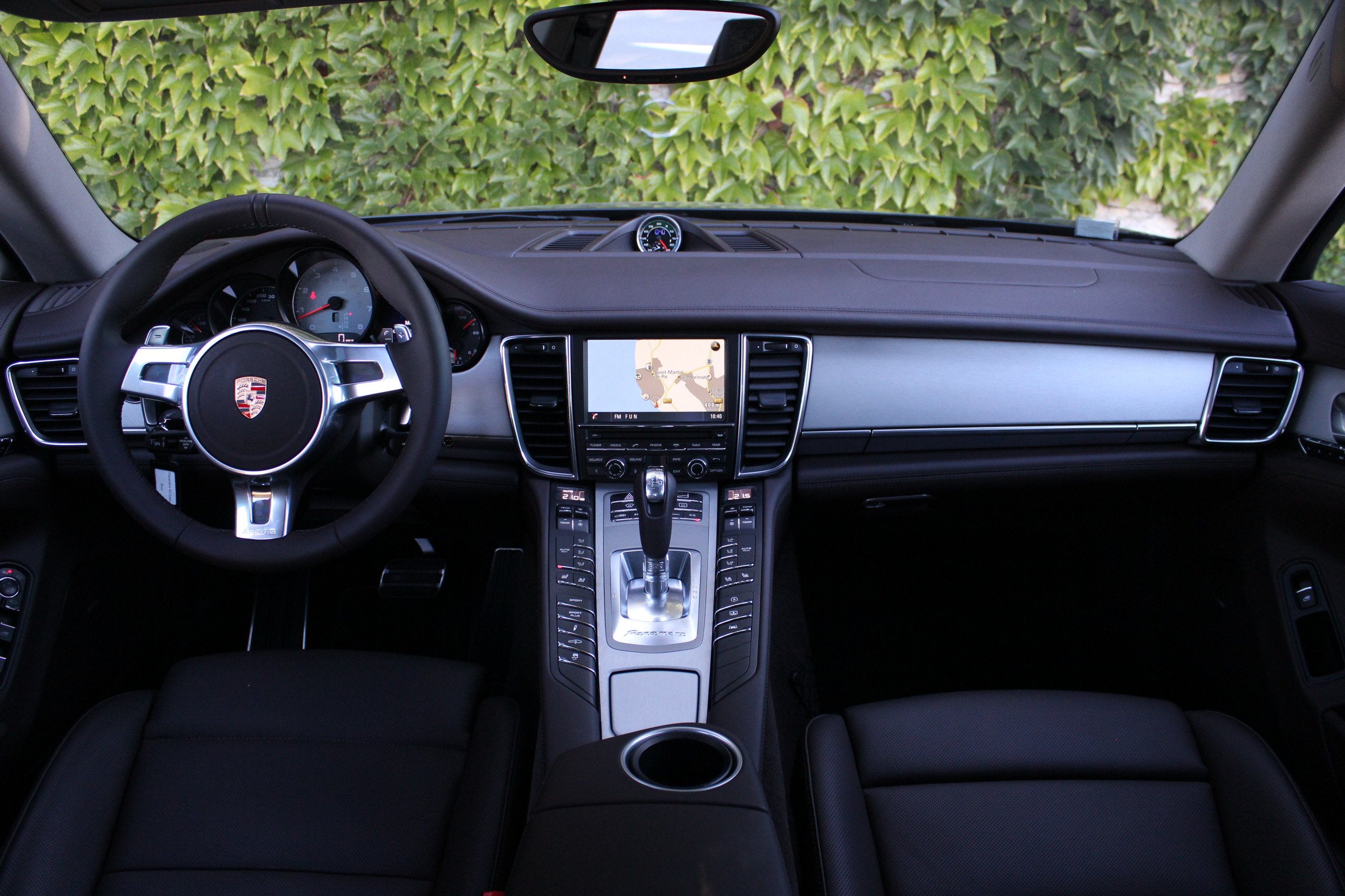 porsche panamera s hybrid 2013 Wallpaper