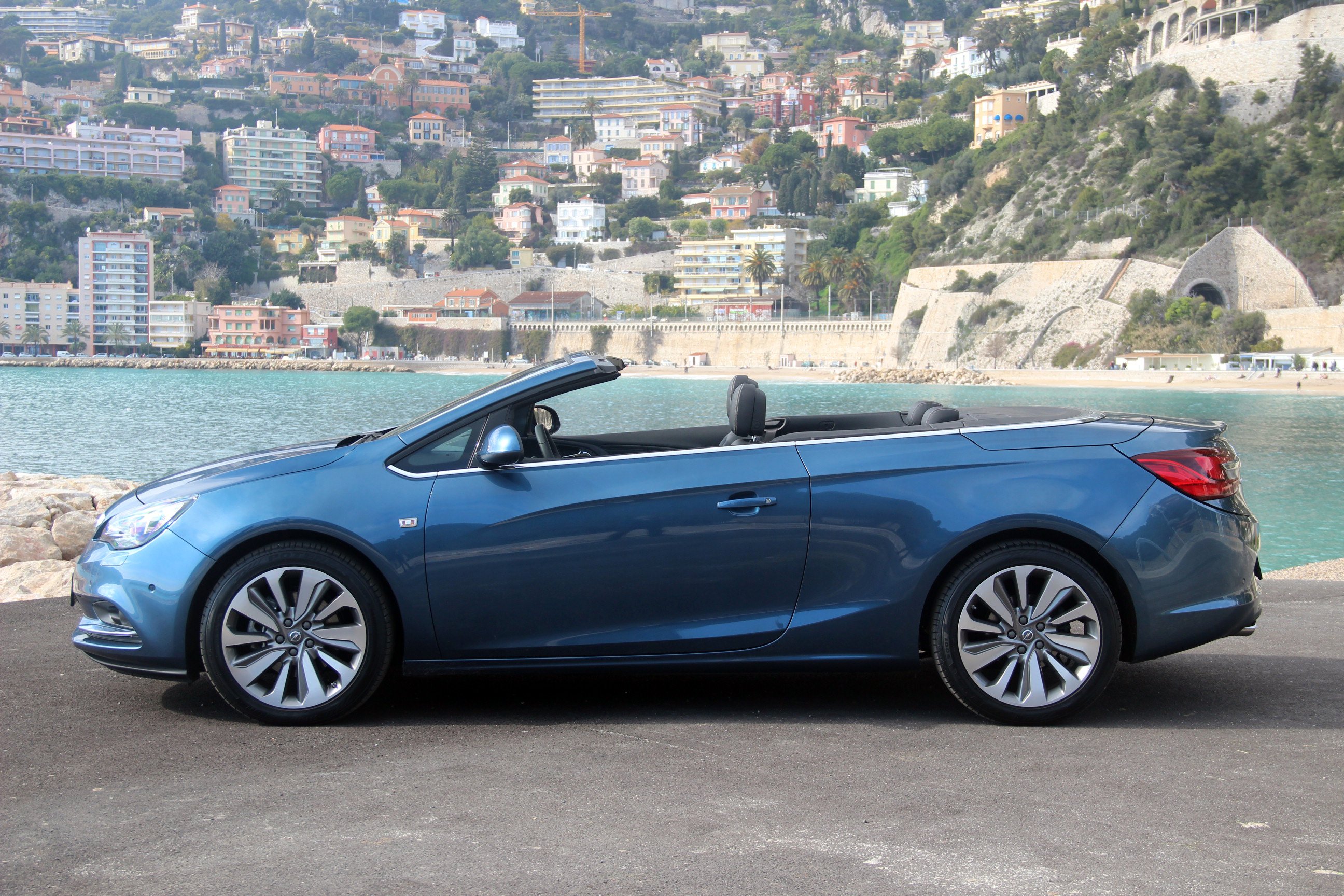 Шины opel cascada. Опель каскада цвета.