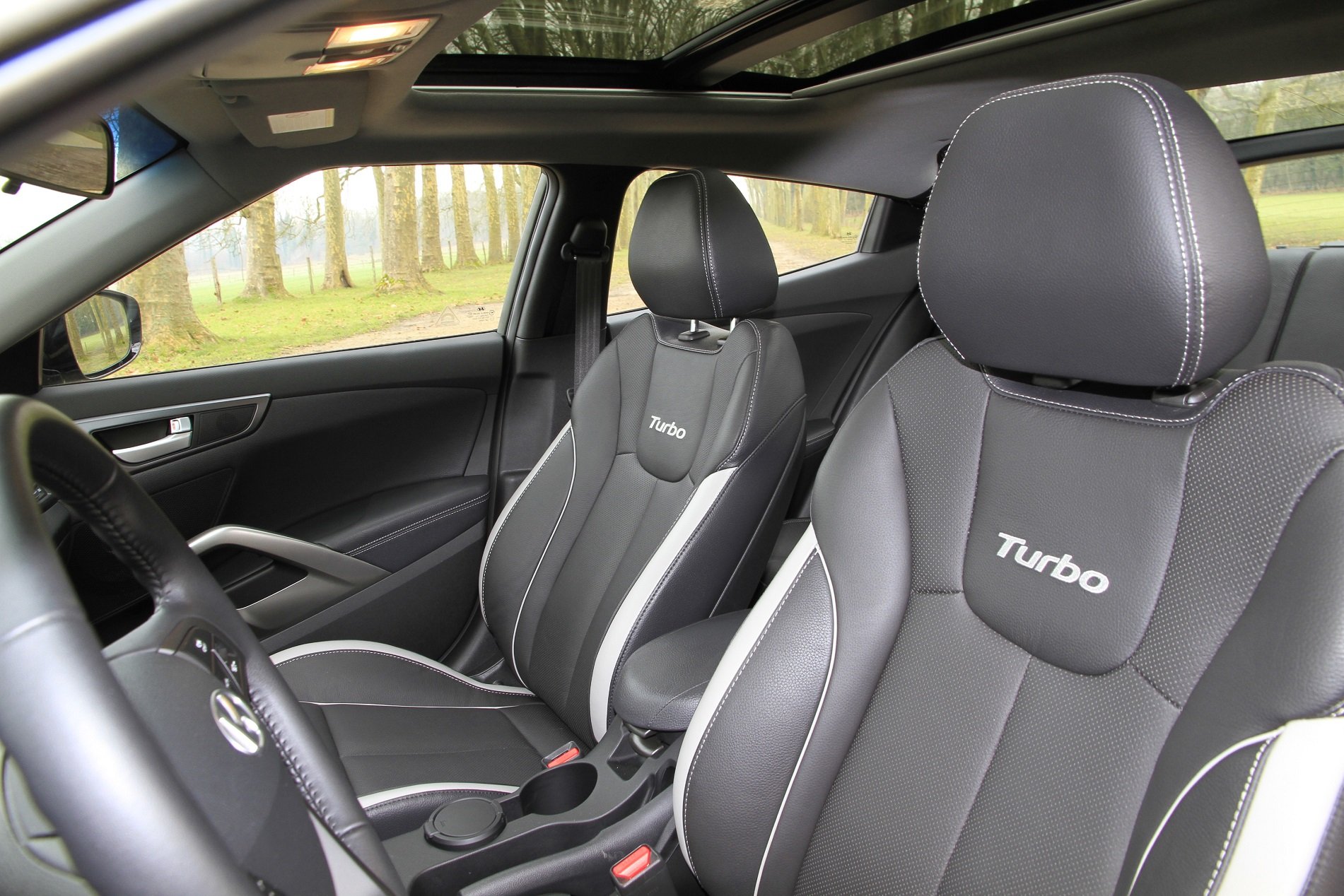 hyundai veloster turbo 2013 Wallpaper