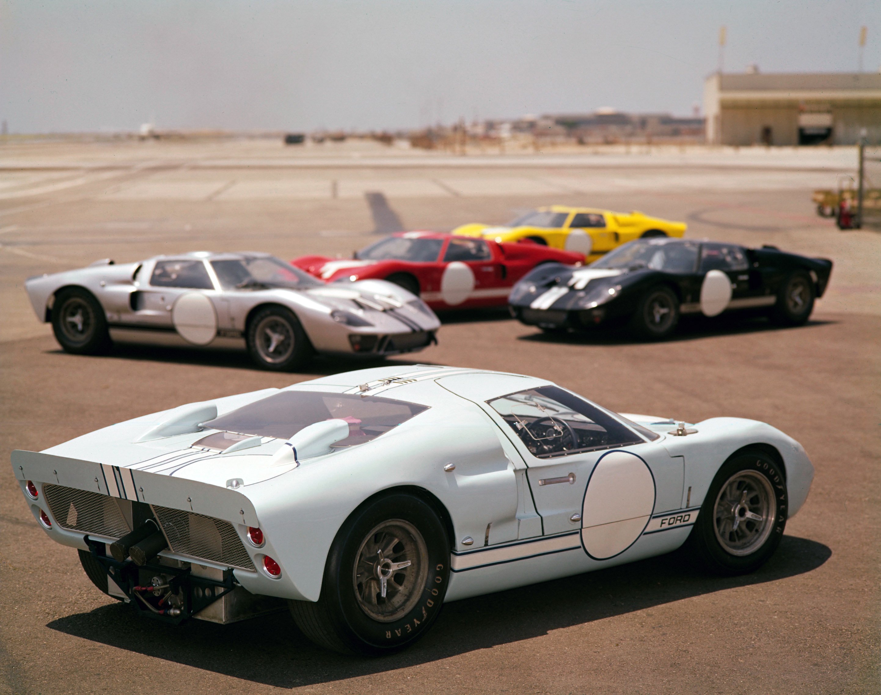 ford, Gt40,  mkiii , Supercar, Classic, Race, Racing Wallpaper