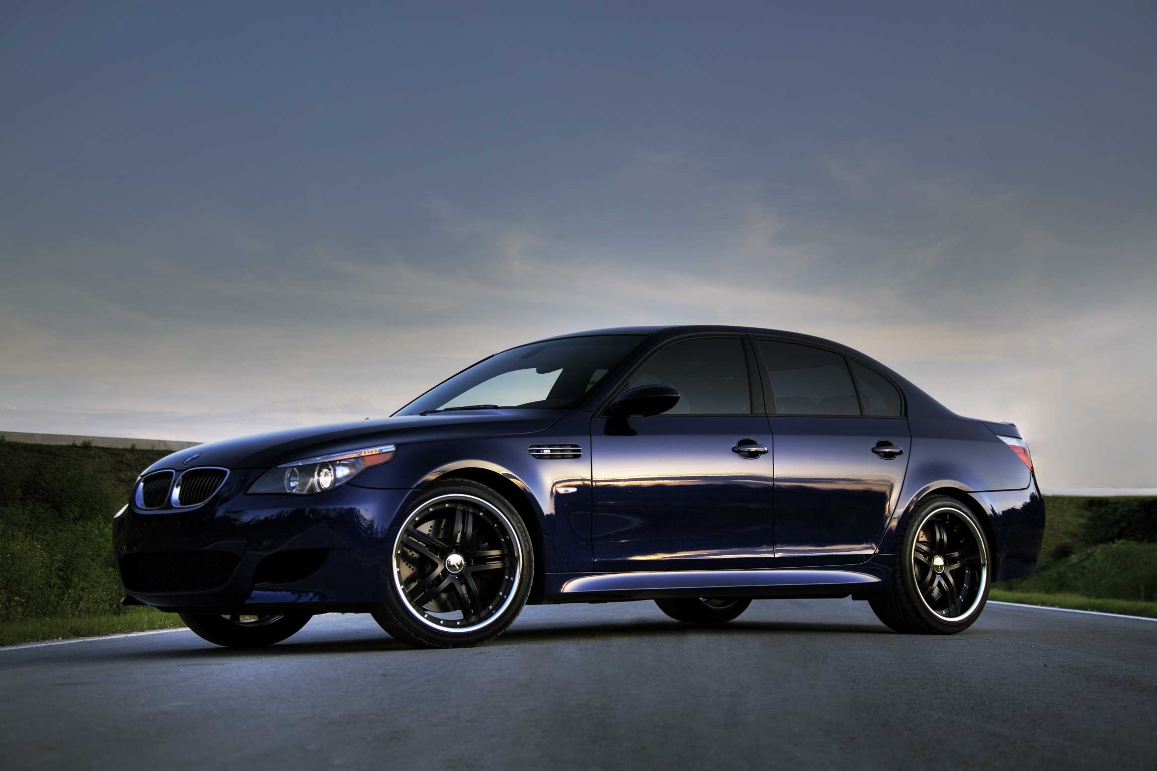 bmw 5 series Wallpaper