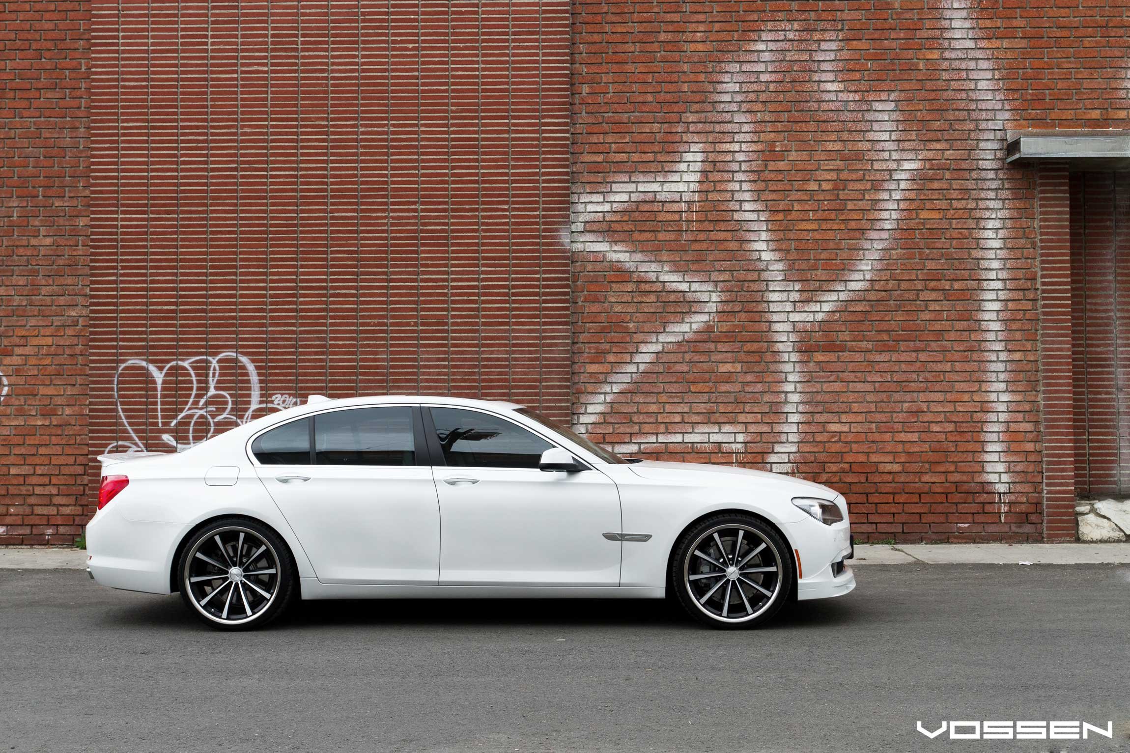 bmw 7 series Wallpaper