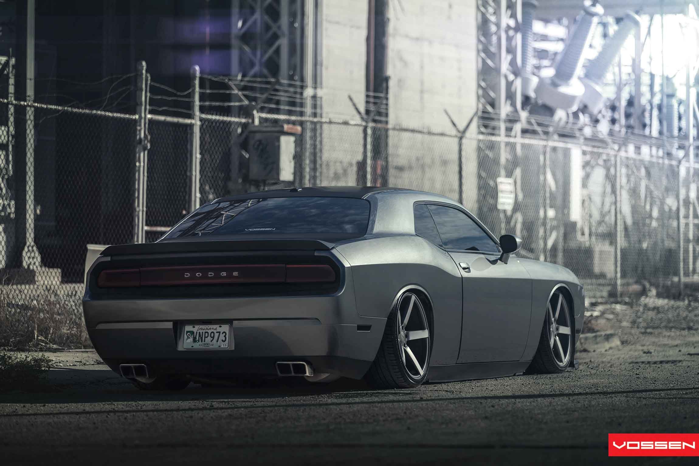 dodge challenger Wallpaper