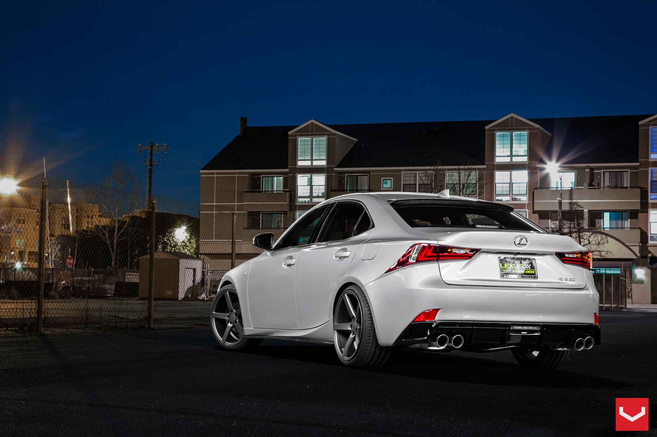 lexus is Wallpaper