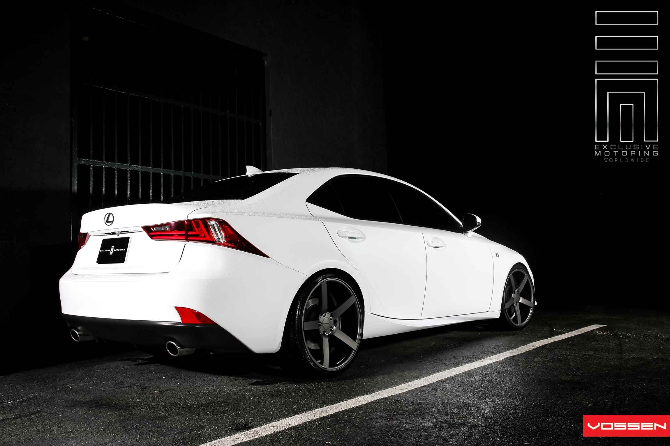 lexus is Wallpaper