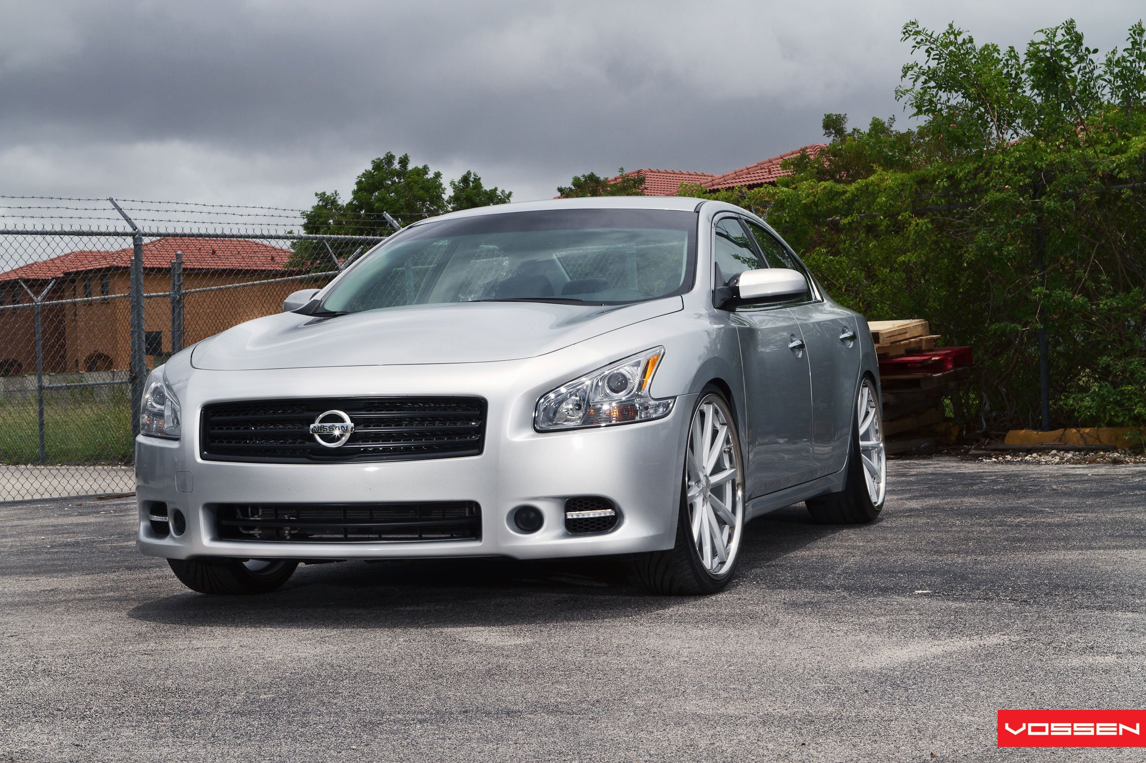 nissan maxim Wallpaper