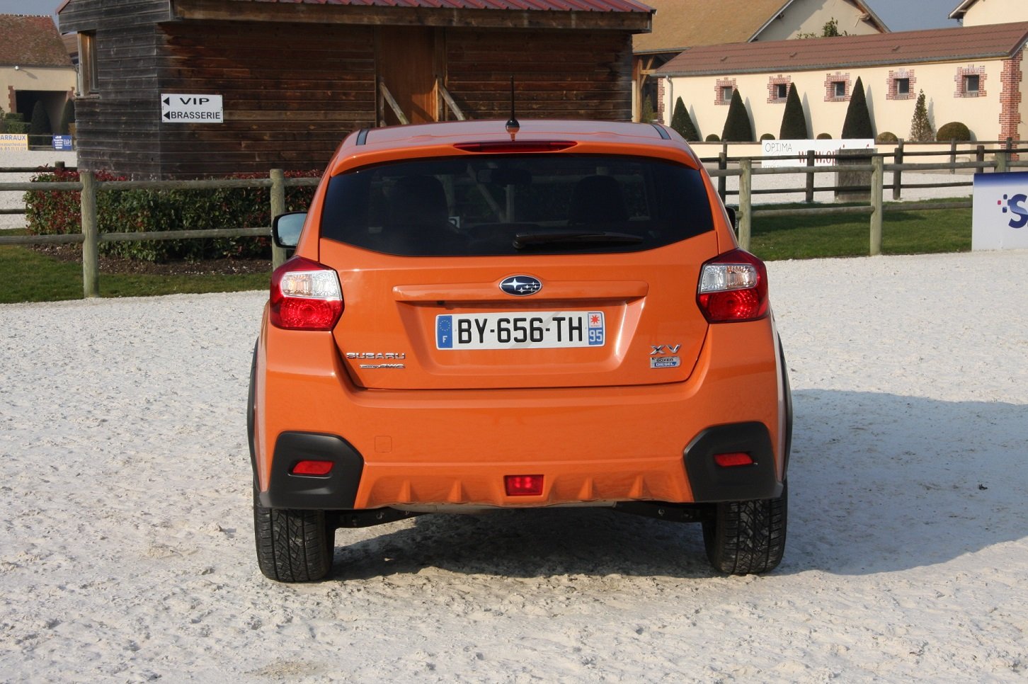 2012 subaru xv Wallpaper