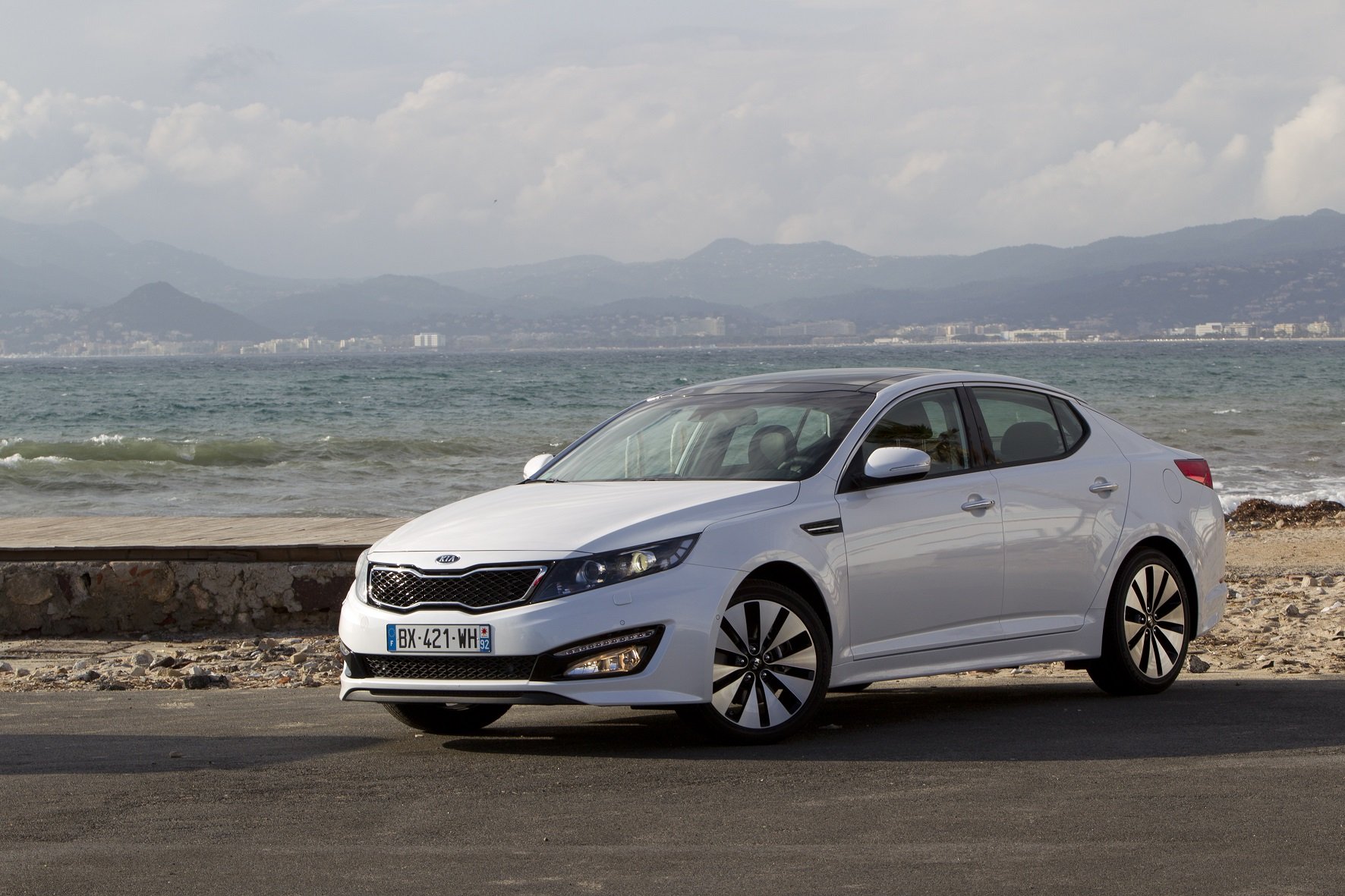 2012 kia optima Wallpapers HD / Desktop and Mobile Backgrounds