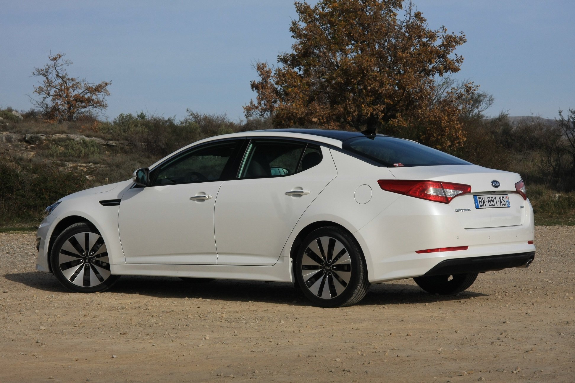 2012 kia optima Wallpaper
