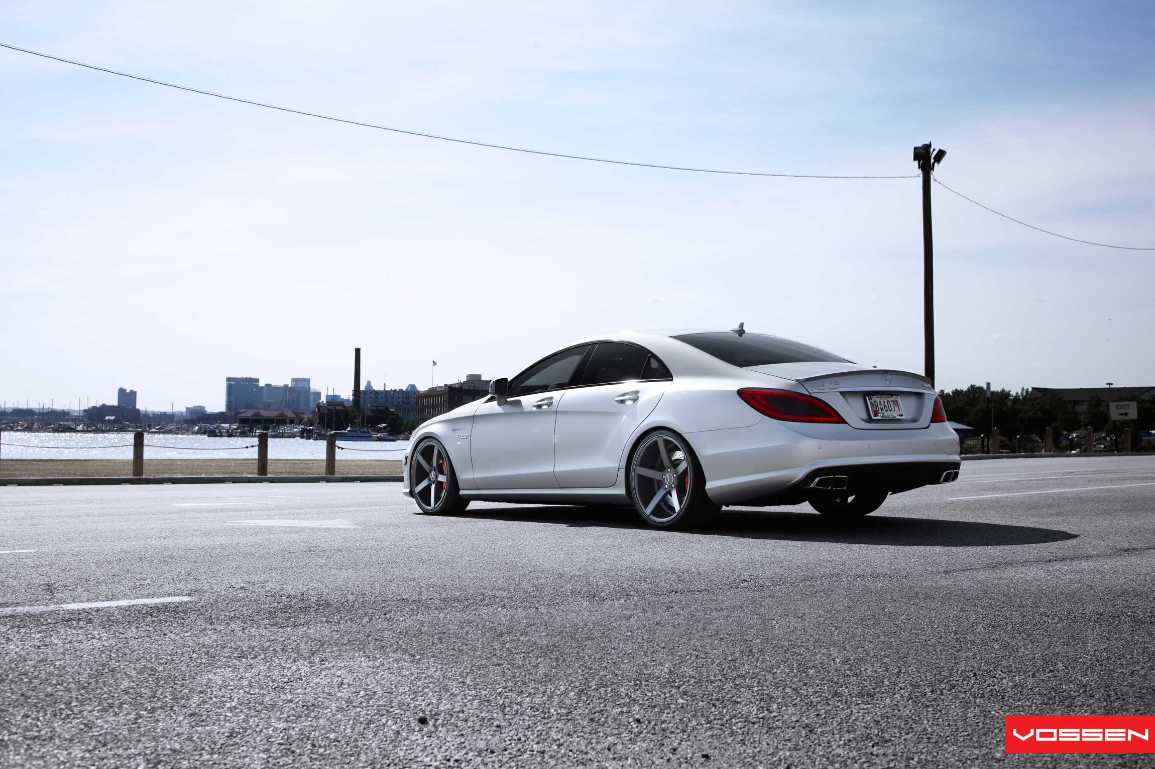 mercedes cls Wallpaper