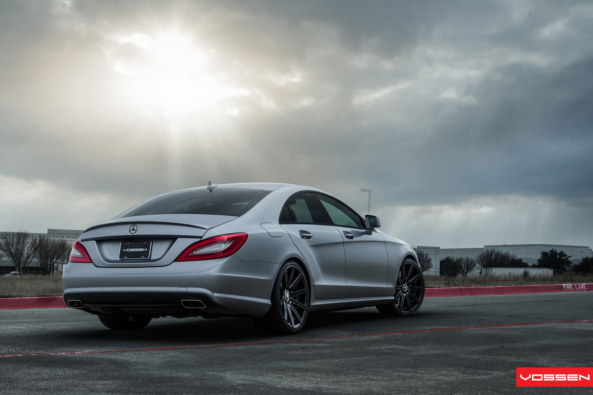 mercedes cls Wallpapers HD / Desktop and Mobile Backgrounds