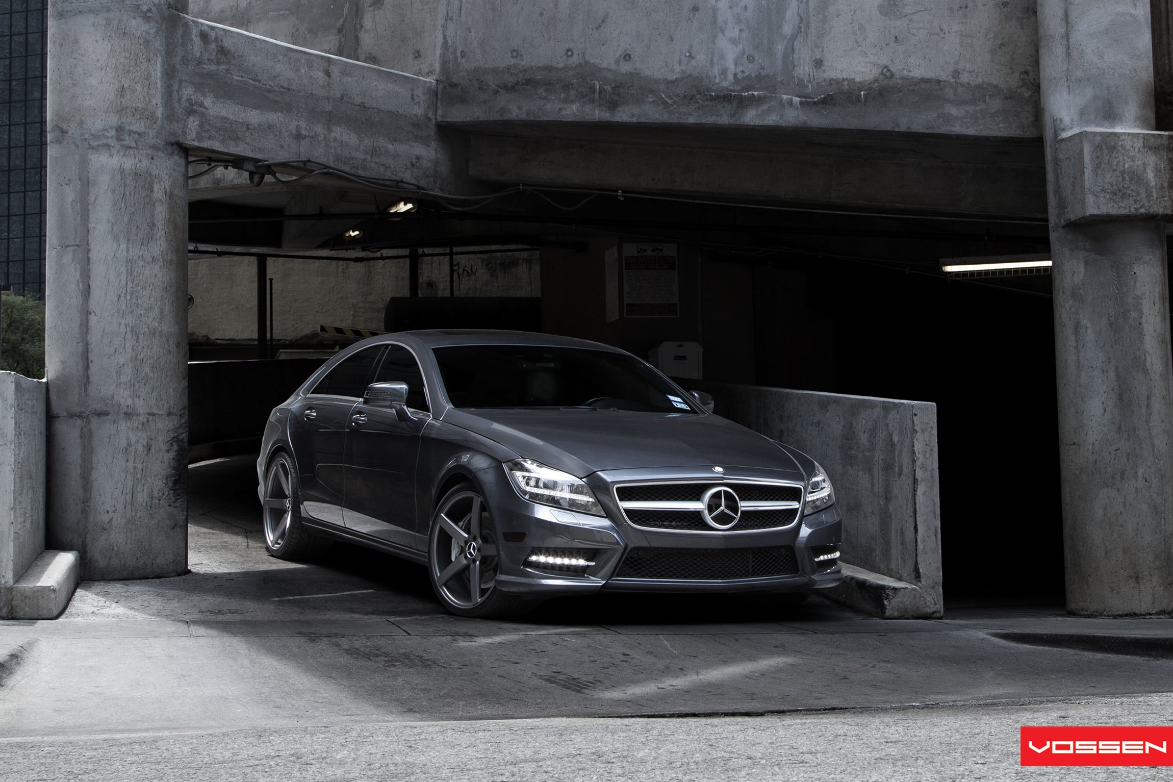 mercedes cls Wallpaper