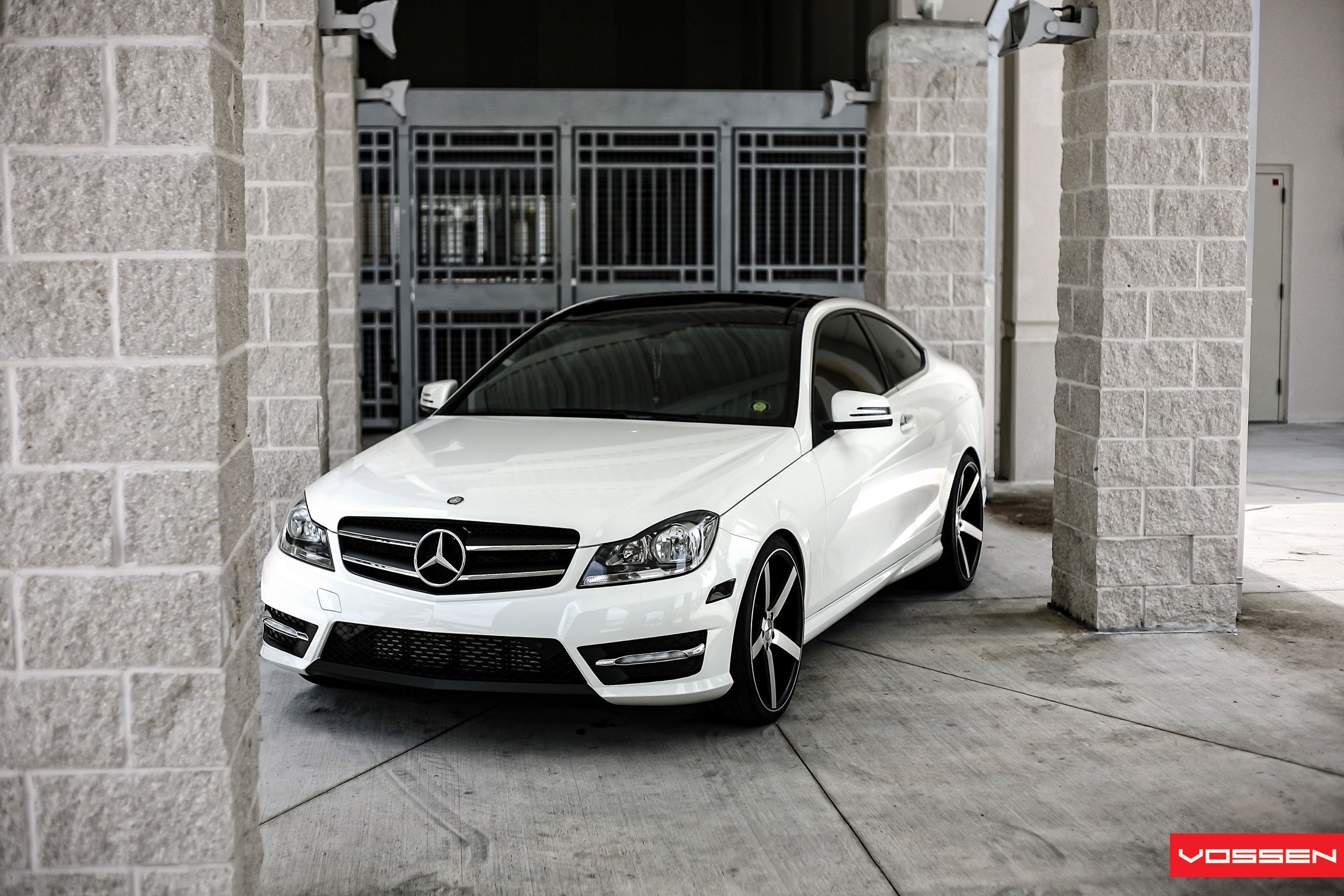 mercedes c class Wallpaper