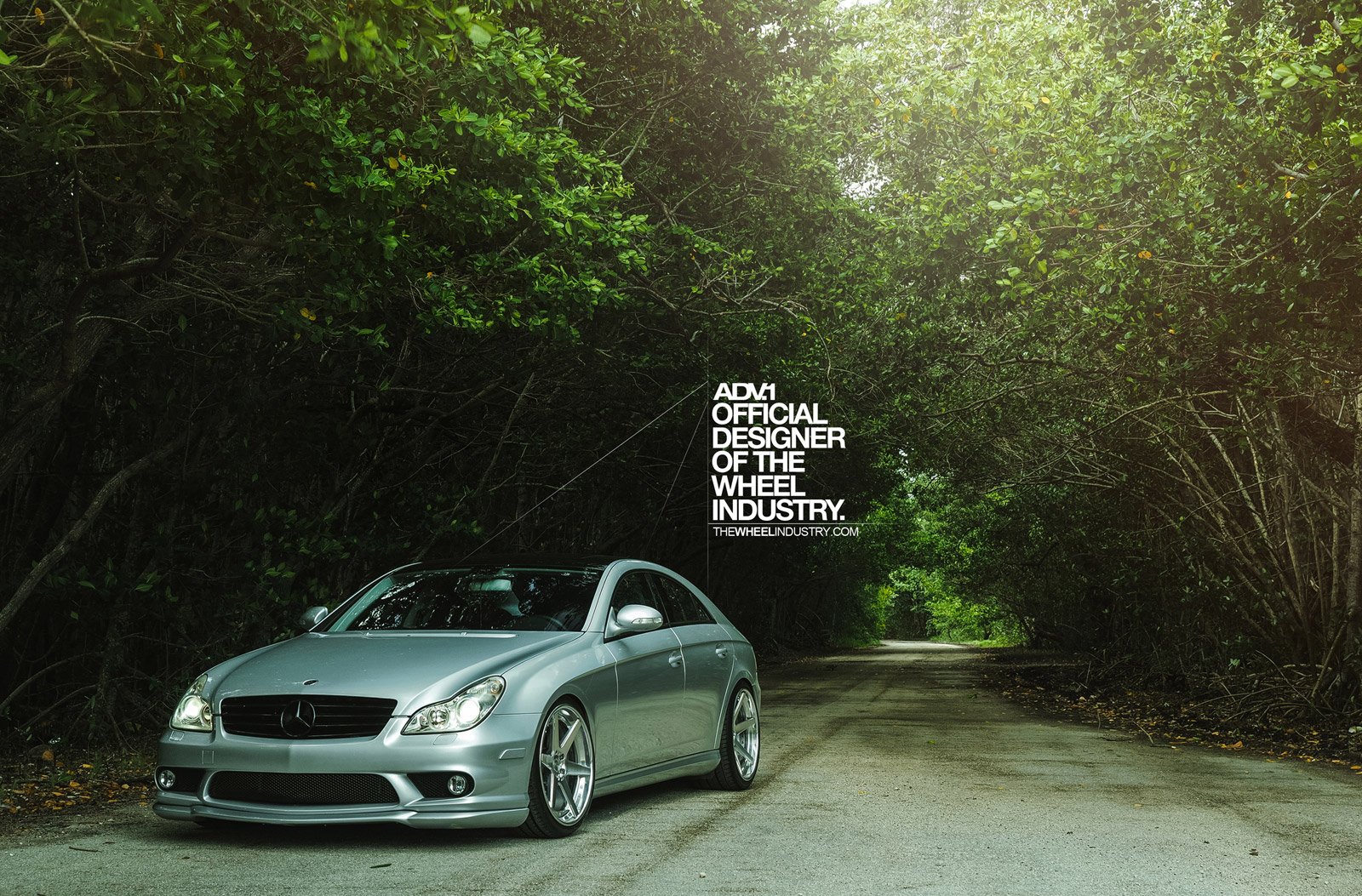 mercedes cls Wallpaper