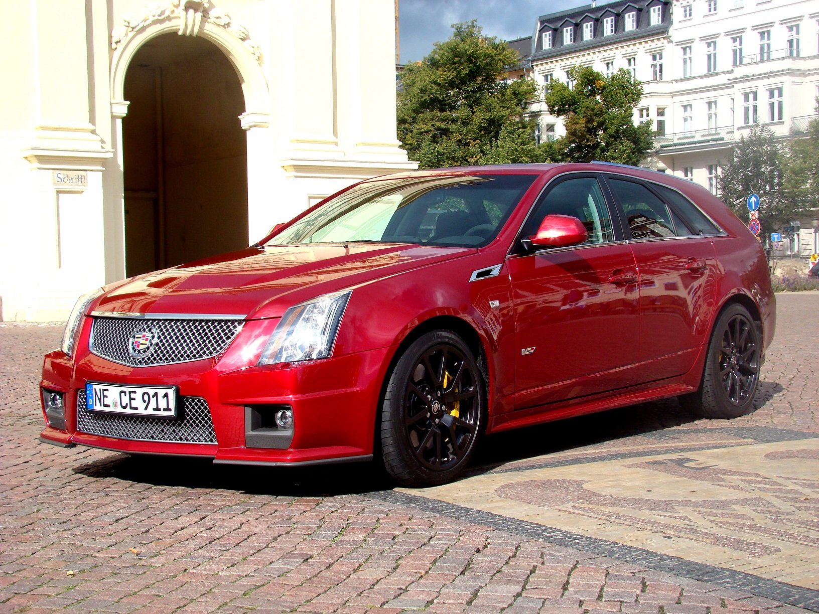 2011 cadillac cts v wagon Wallpaper
