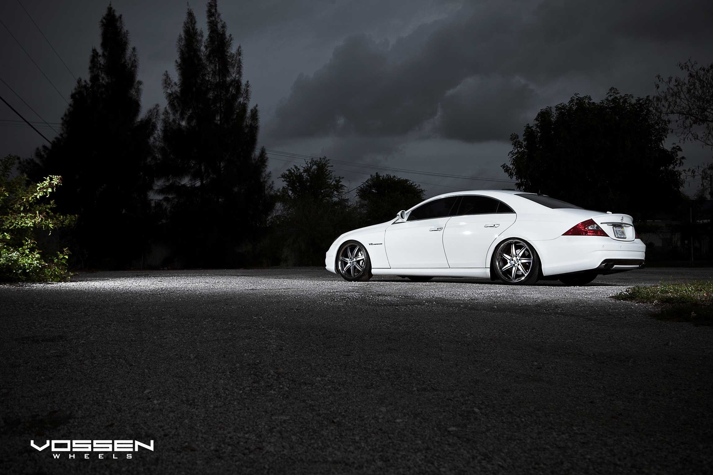 mercedes cls Wallpaper