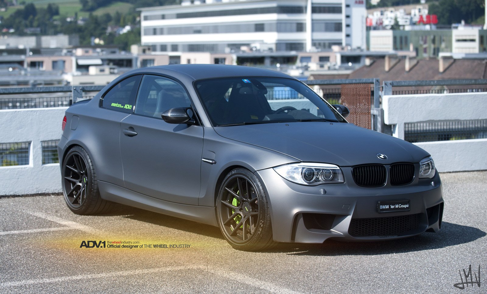bmw 1m coup Wallpaper