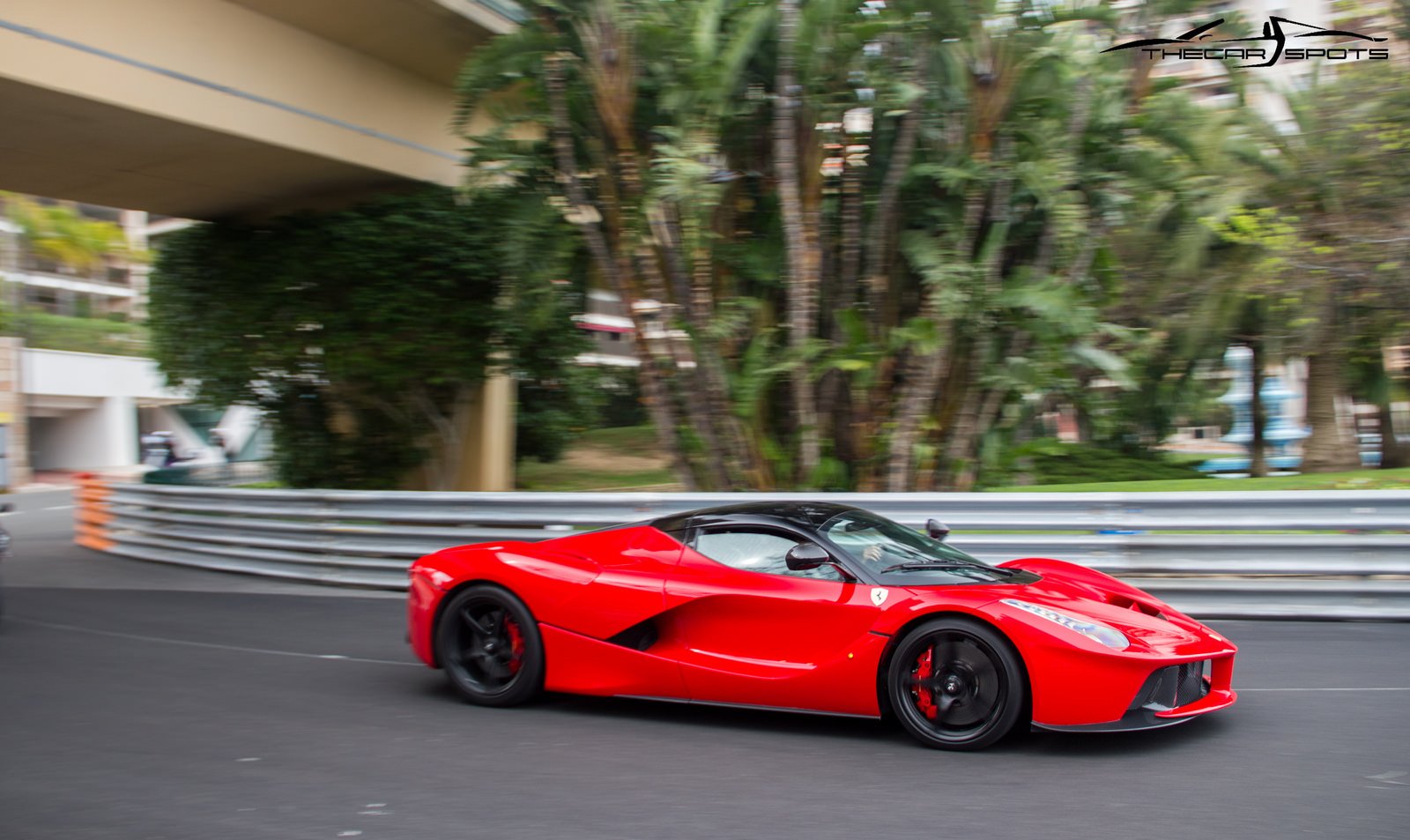 ferrari laferrari Wallpaper