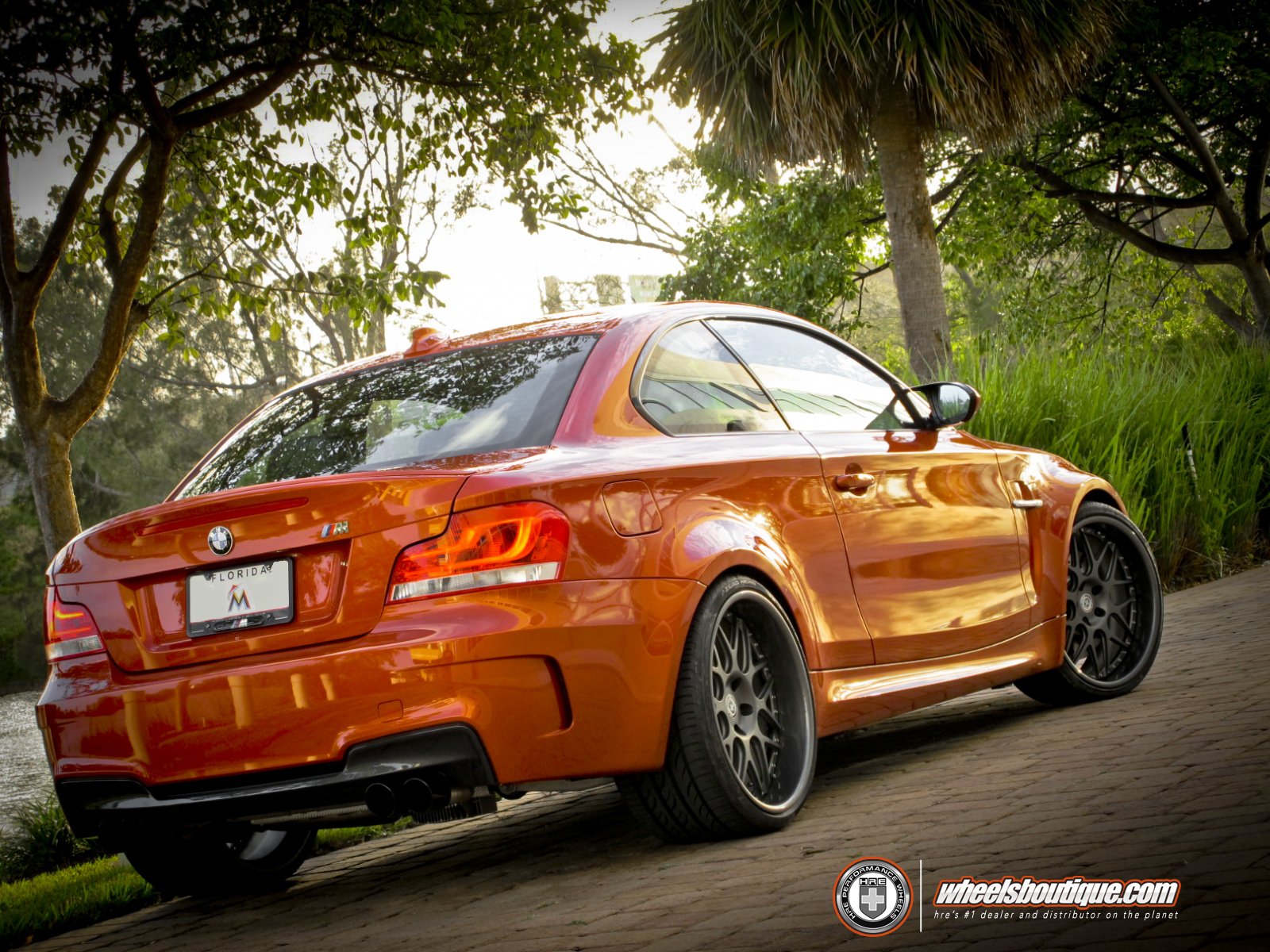 bmw 1m coupe Wallpaper