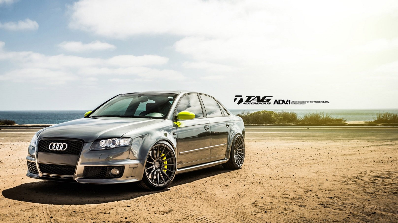 audi rs4 Wallpaper
