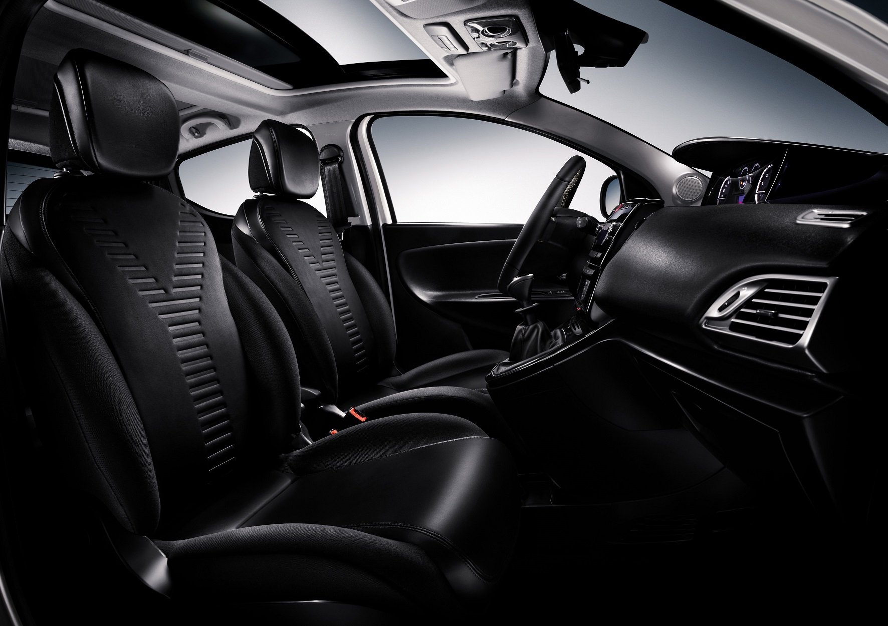 2011 lancia ypsilon Wallpaper