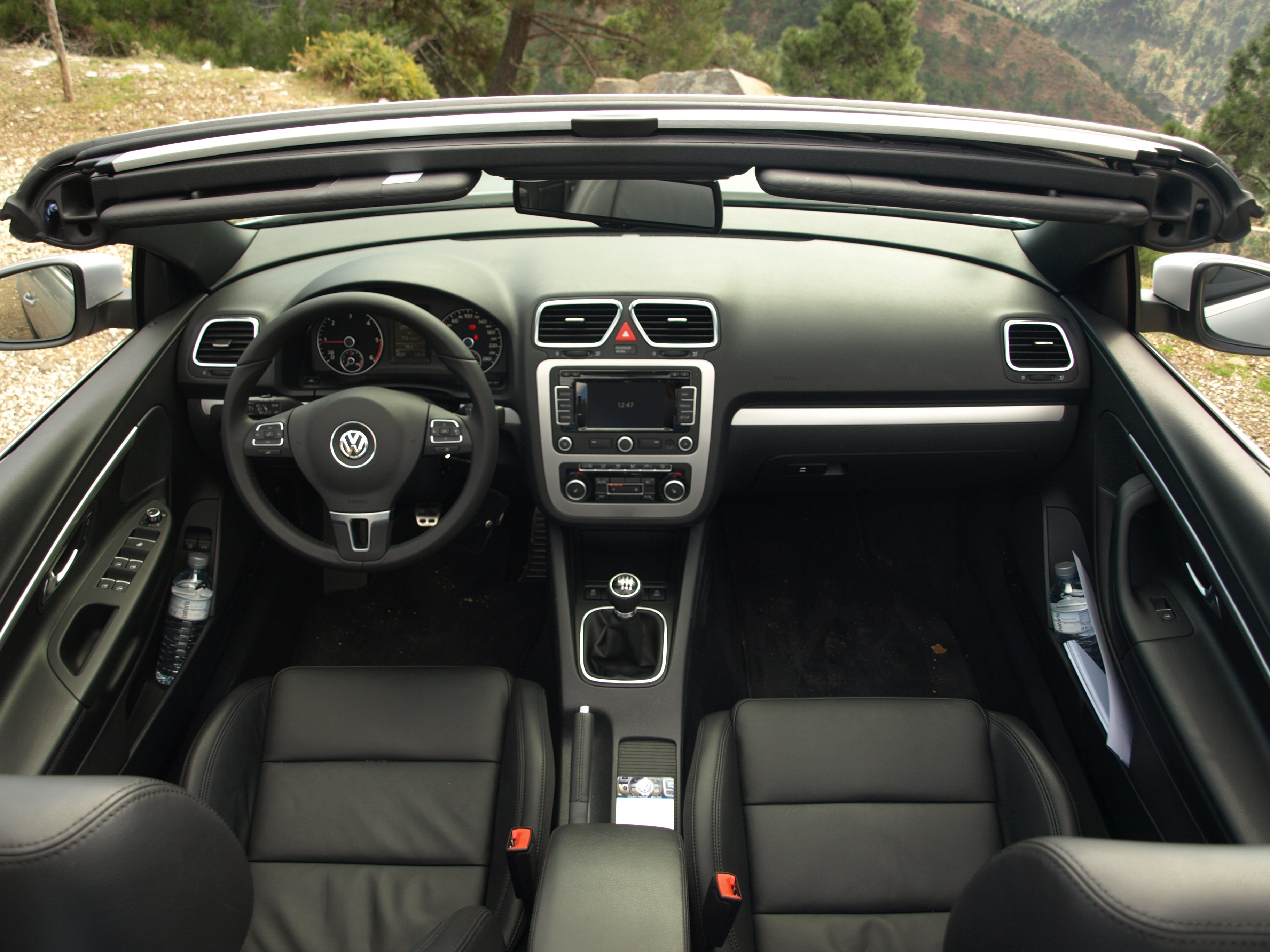 2011 volkswagen eos Wallpaper