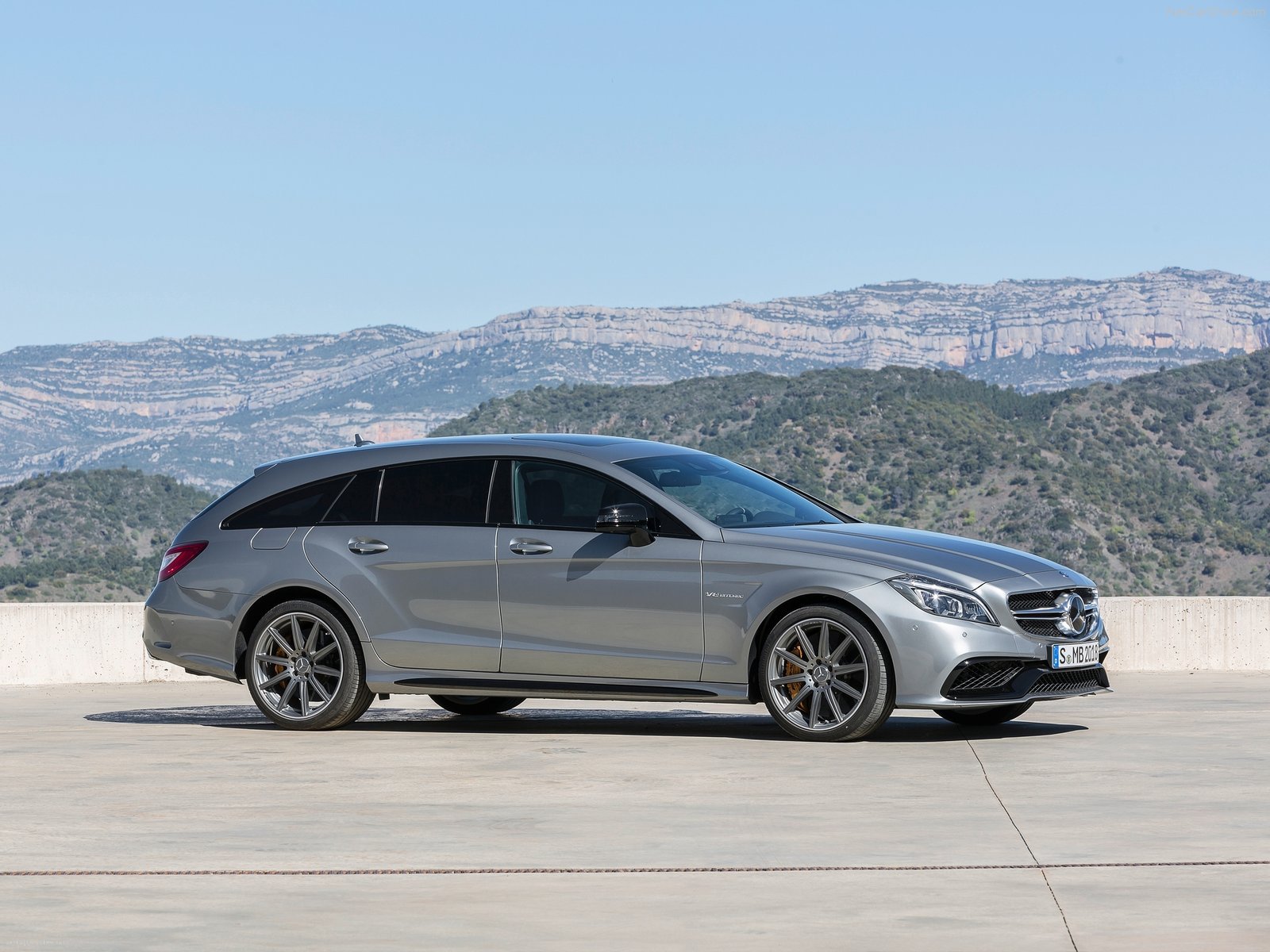 2014 mercedes cls63 amg shooting brake Wallpaper