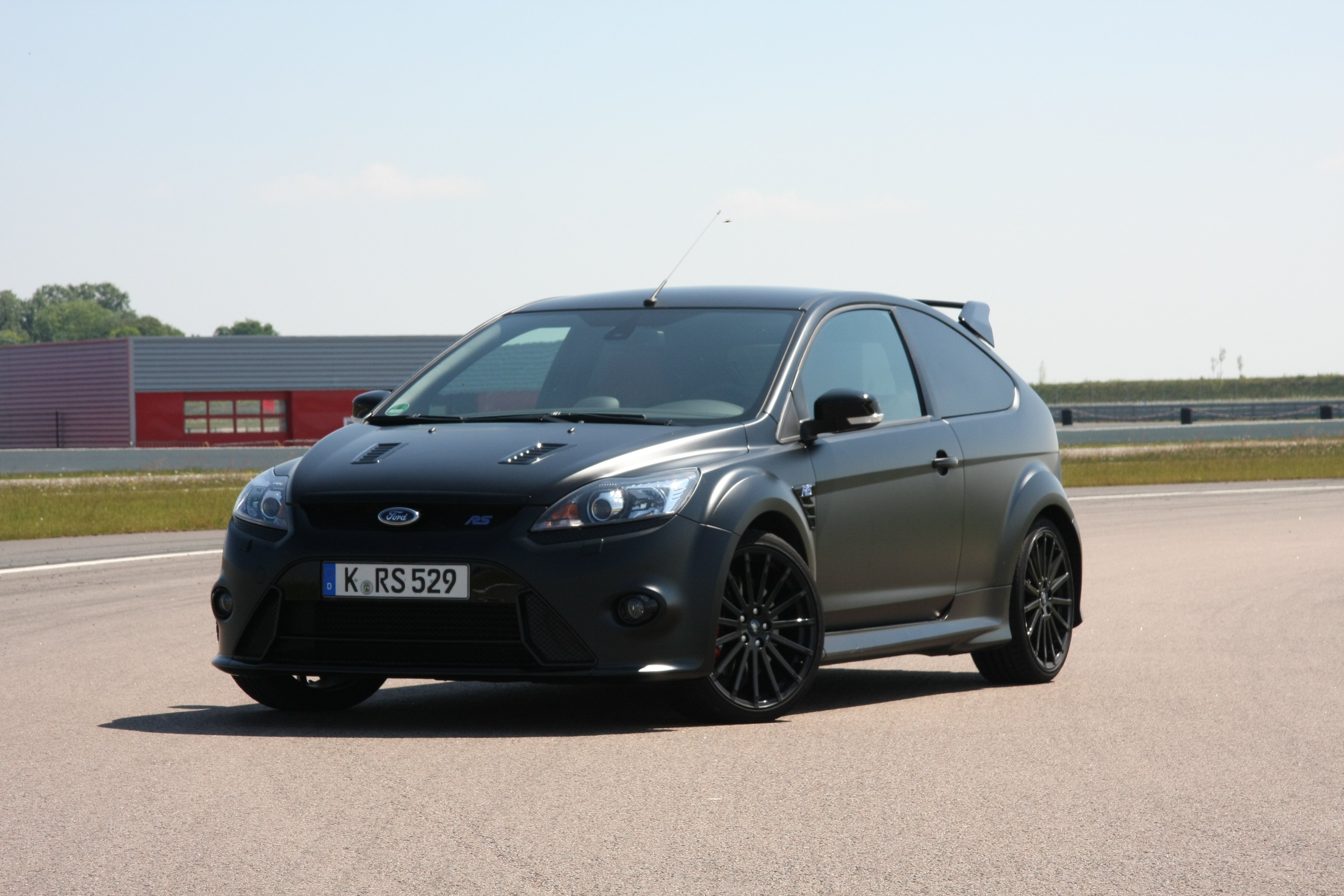 2010 ford focus rs 500 Wallpaper