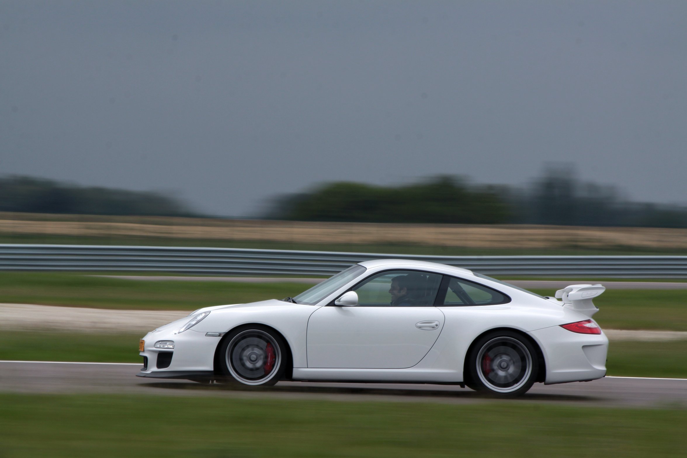 2010 porsche 997 gt3 Wallpaper