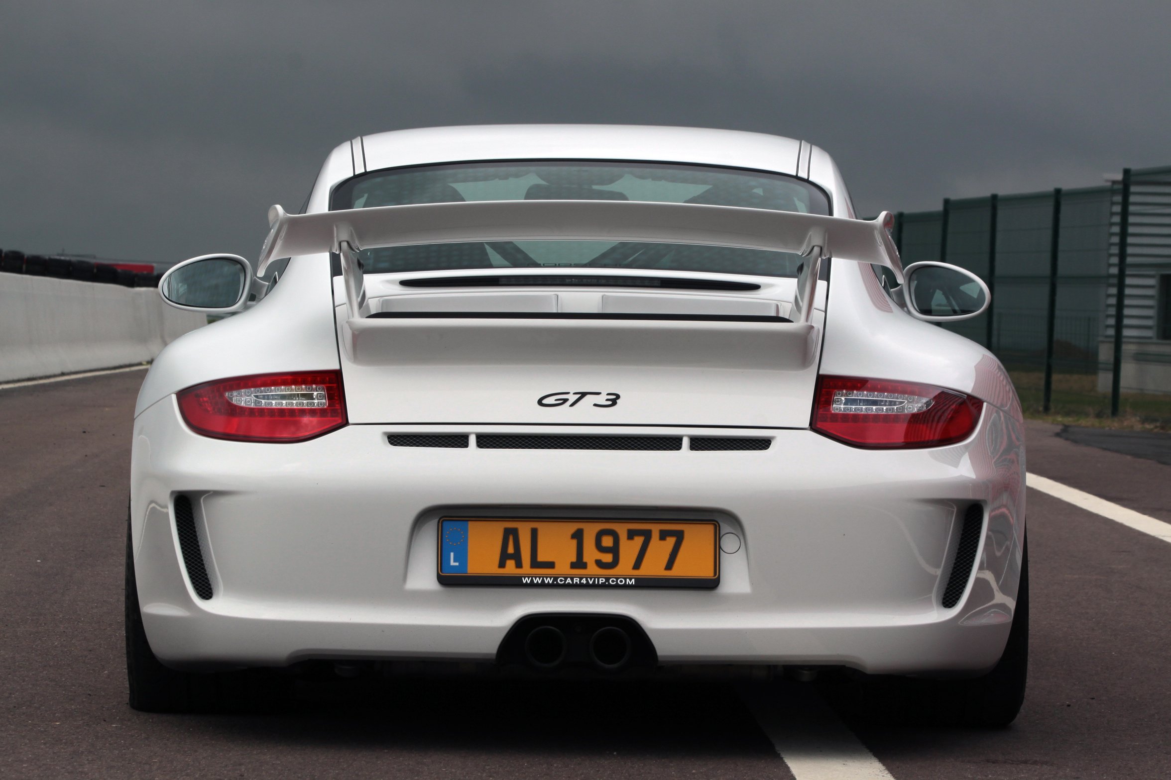2010 porsche 997 gt3 Wallpaper
