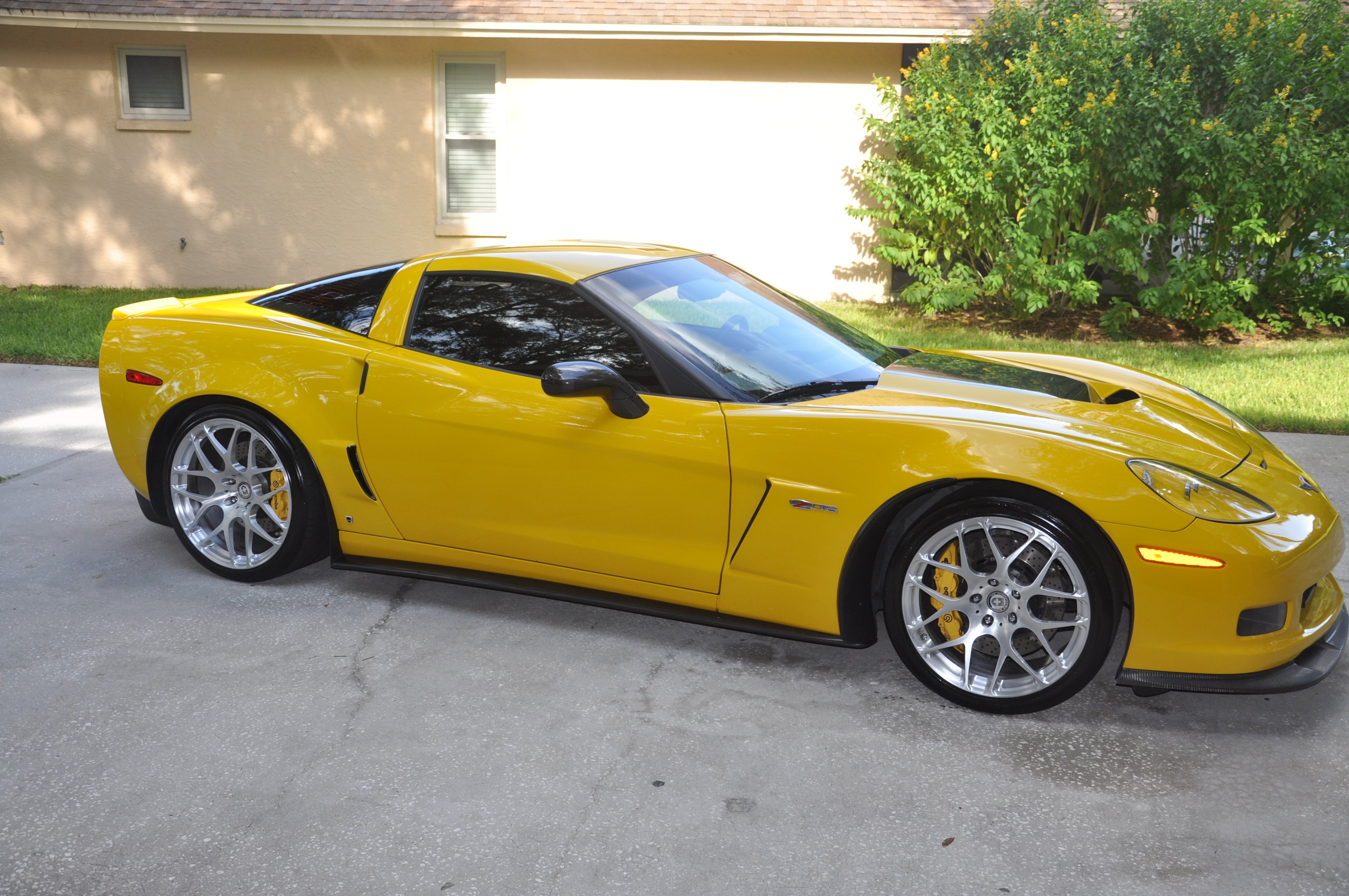 Corvette c6 z06 оранжевый