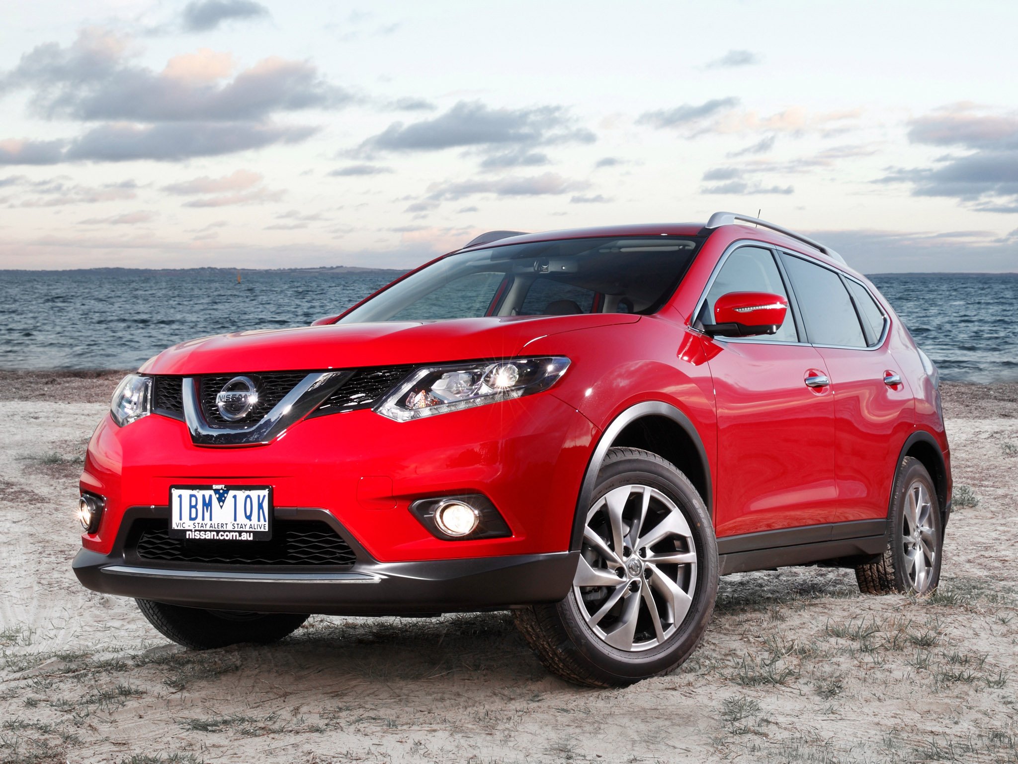 nissan x trail 2014 Wallpapers HD / Desktop and Mobile Backgrounds