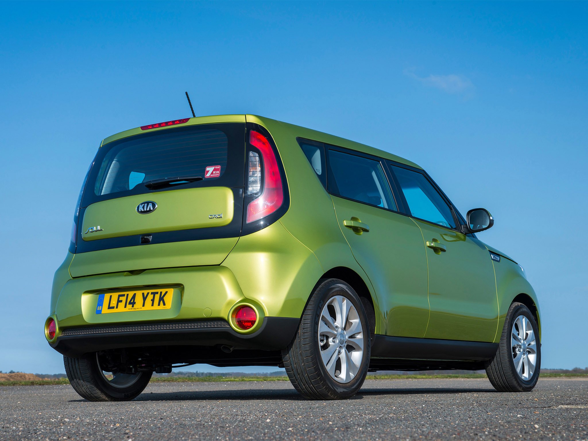 kia soul uk 2014 Wallpaper