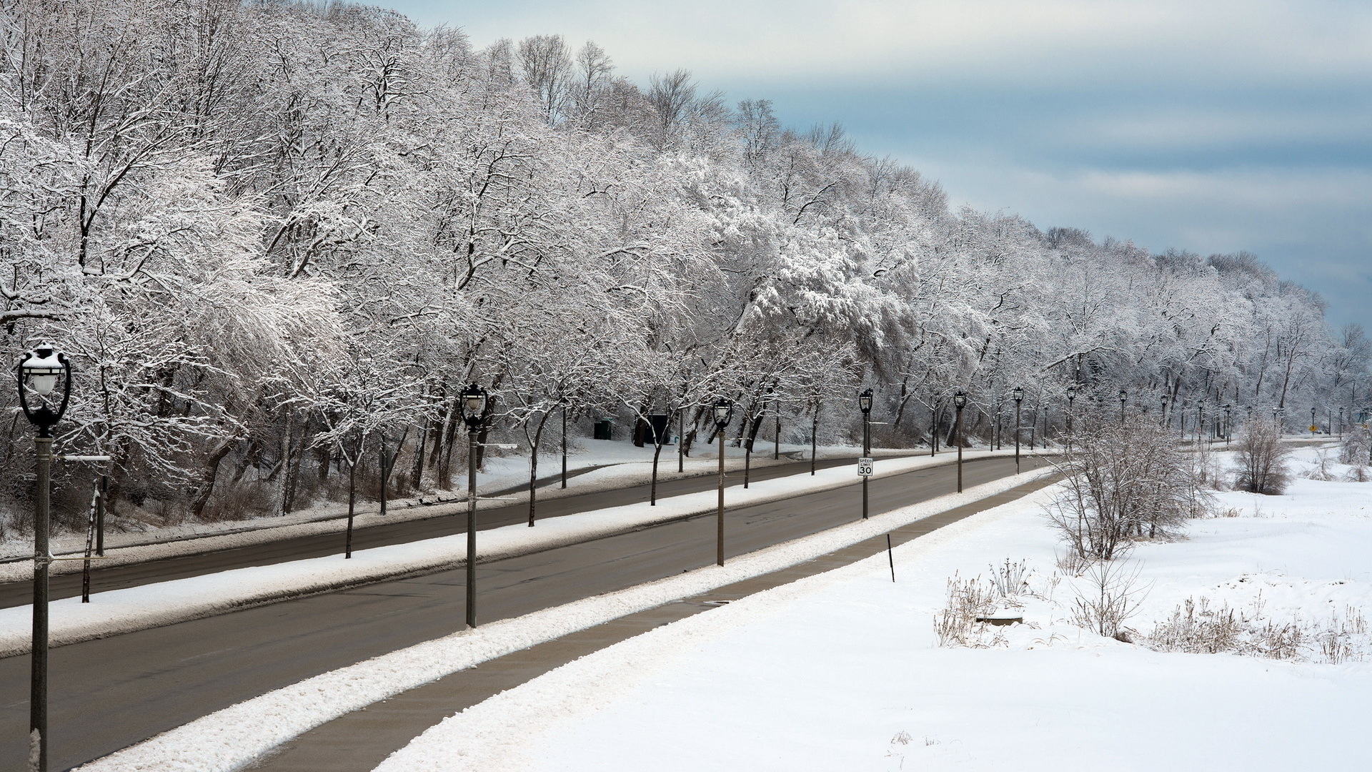 nature, Landscapes, Winter, Snow, Trees, Roads, Lamp, Post, Sky, Clouds Wallpaper