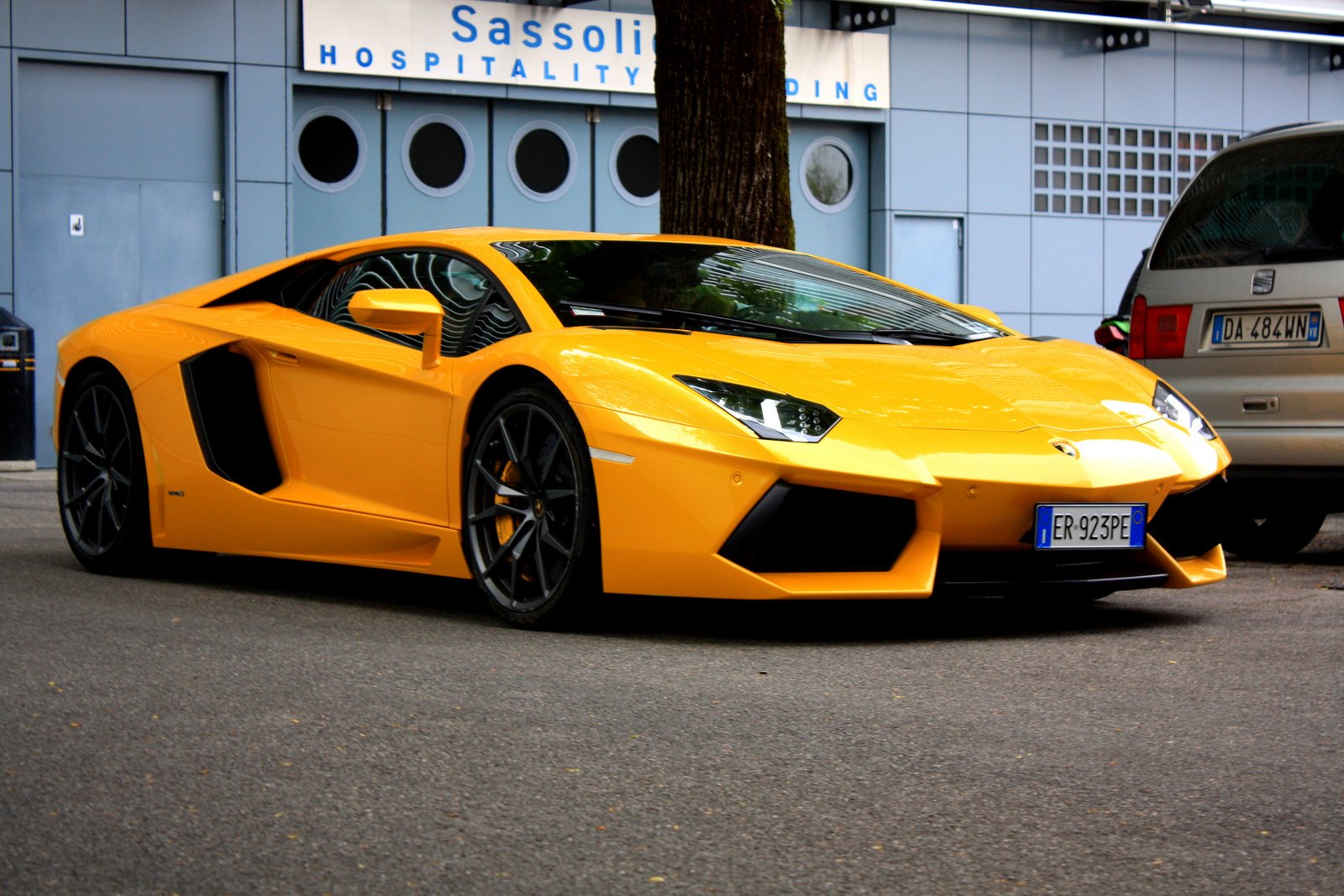 aventador, Cars, Yellow, Jaune, Italian, Lamborghini, Lp700, Supercars Wallpaper