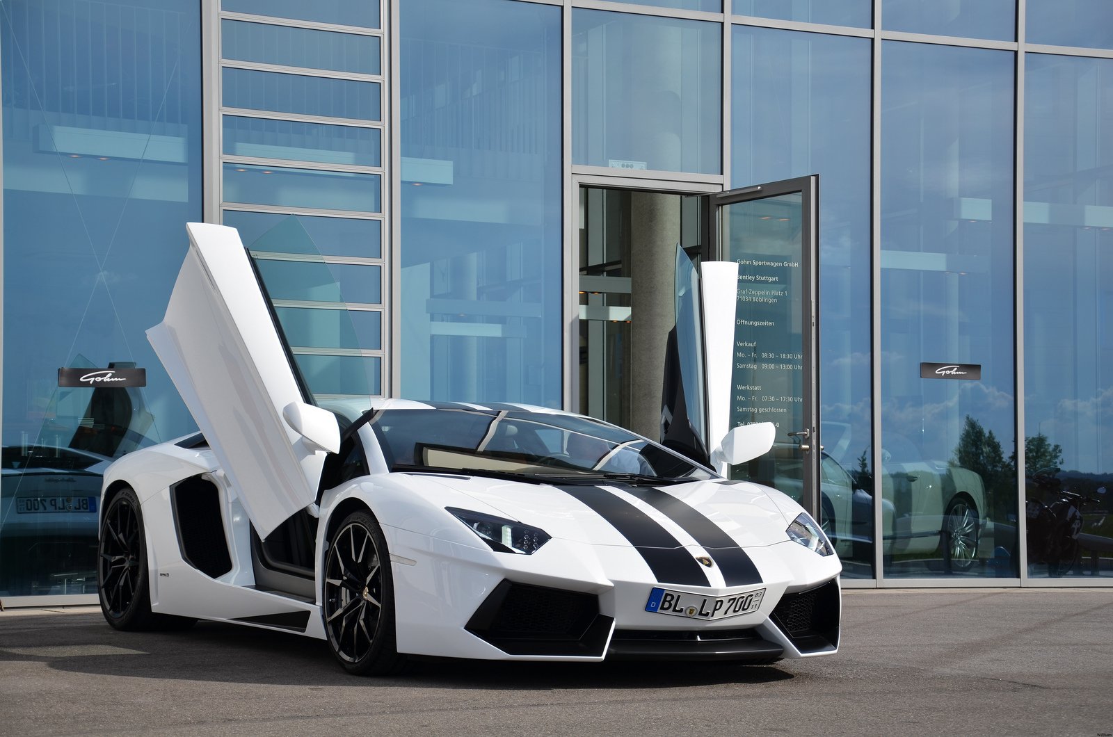 aventador, Black, Bleue, Cars, Grise, Italian, Lamborghini, Lp700, White, Blanche, Supercars Wallpaper