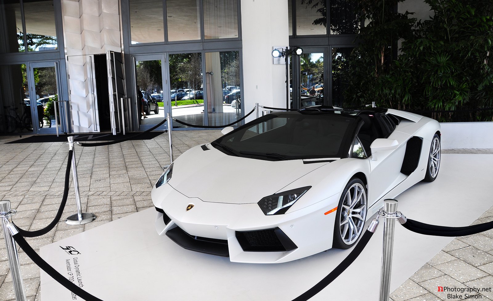 lamborghini, Aventador, Lp700 4, Roadster, White, Blanche, Italian, Supercars Wallpaper