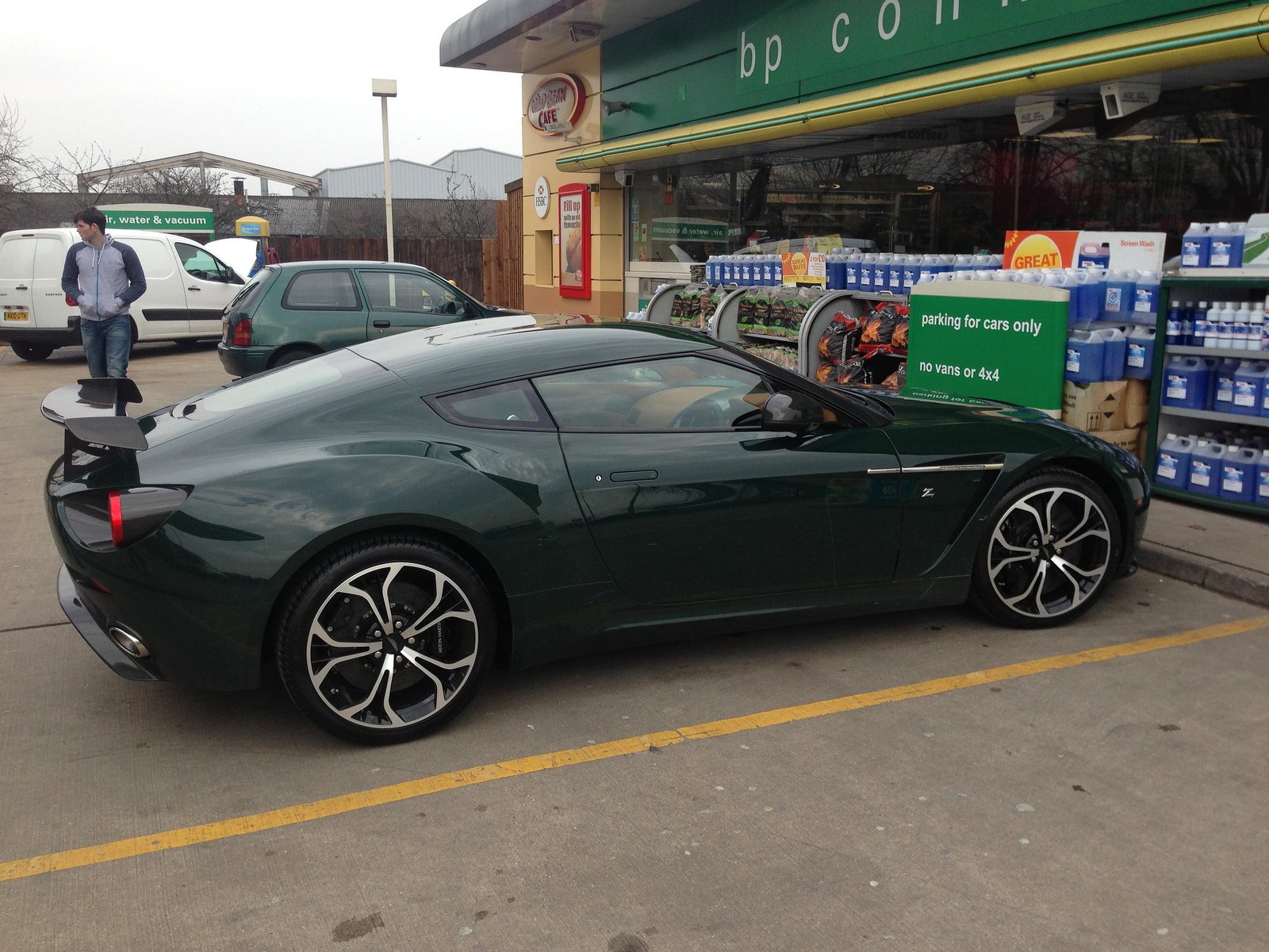 2011, Aston, Martin, V12, Zagato, Supercar, Sportcar, Coupe Wallpaper