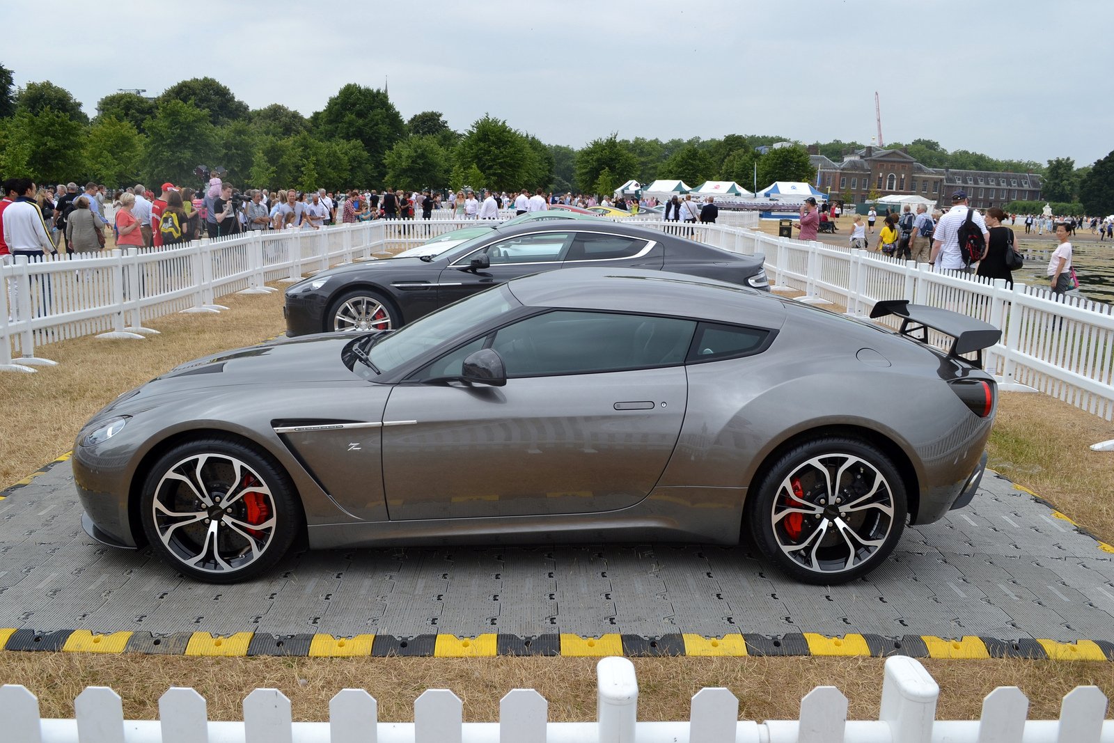 2011, Aston, Martin, V12, Zagato, Supercar, Sportcar, Coupe Wallpaper