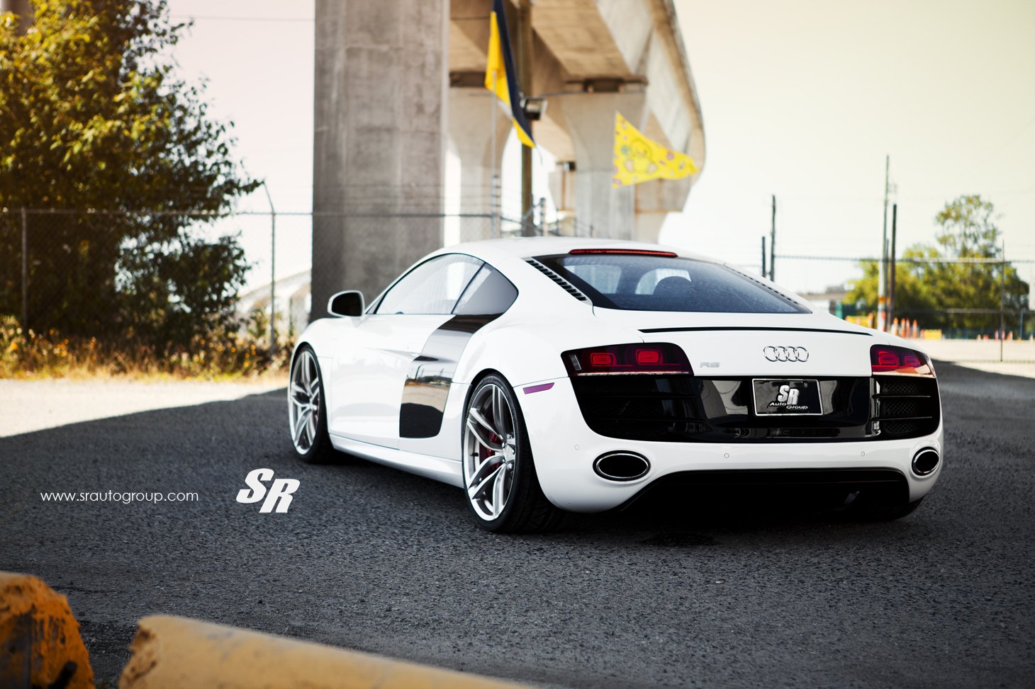 Audi r8 White