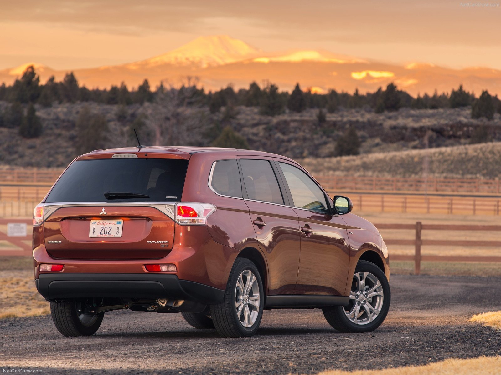 2014, Mitsubishi, Outlander, Suv Wallpaper