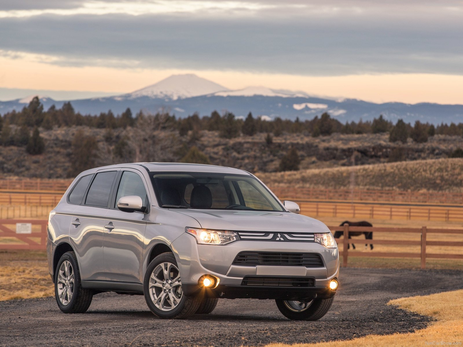 2014, Mitsubishi, Outlander, Suv Wallpaper