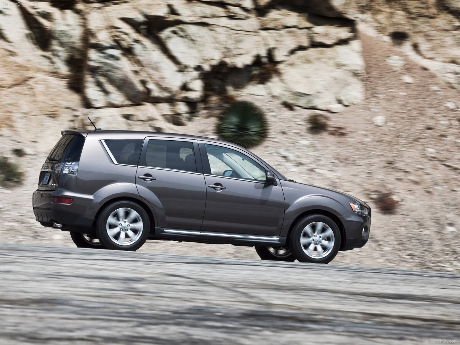 mitsubishi, Outlander, Sport, Suv Wallpaper