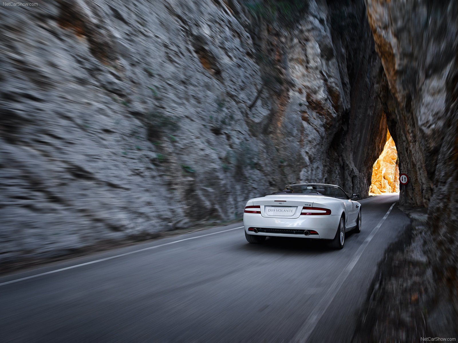 aston, Martin, Db9, Volante, Convertible, 2009 Wallpaper