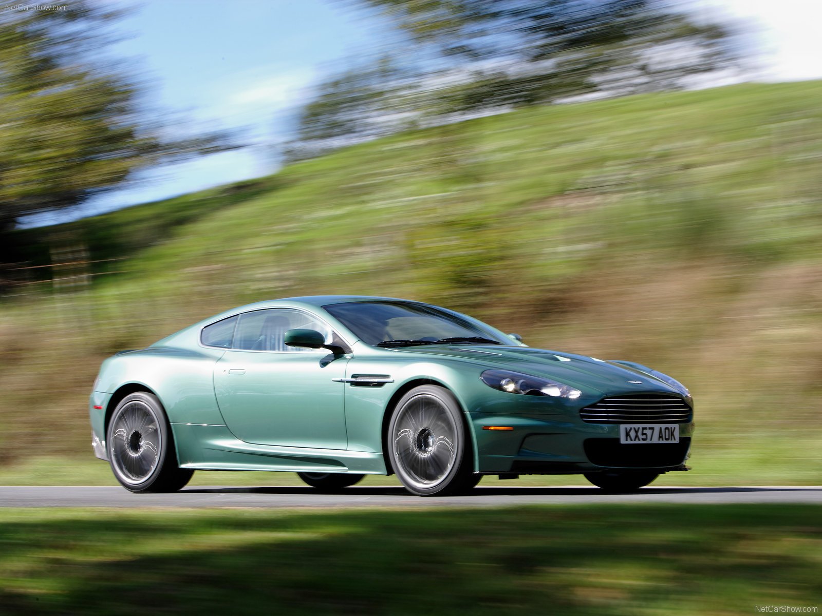 aston, Martin, Dbs, Racing, Green, 2008, Coupe, V12 Wallpaper