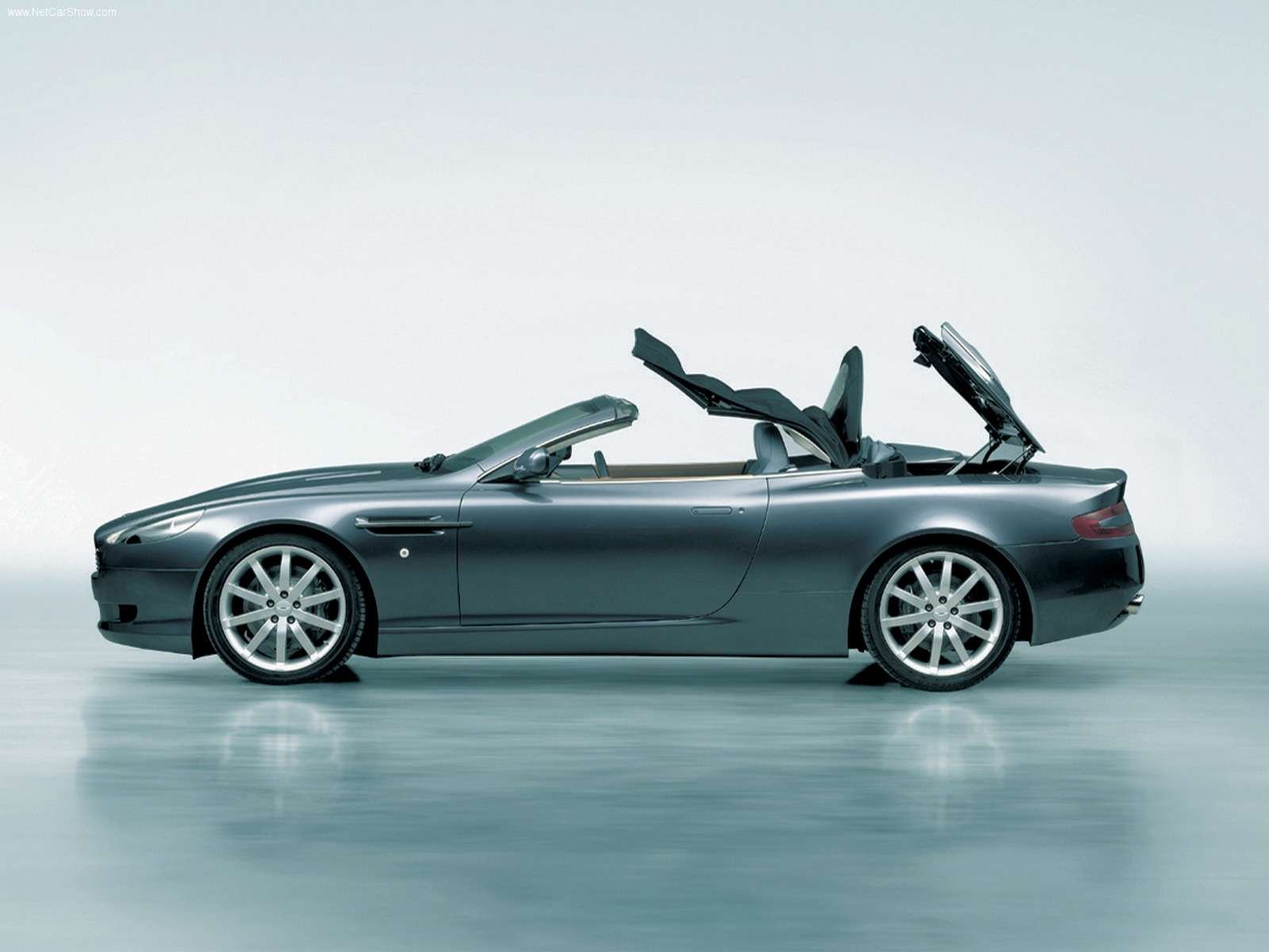aston, Martin, Db9, Volante, Convertible, 2004 Wallpaper