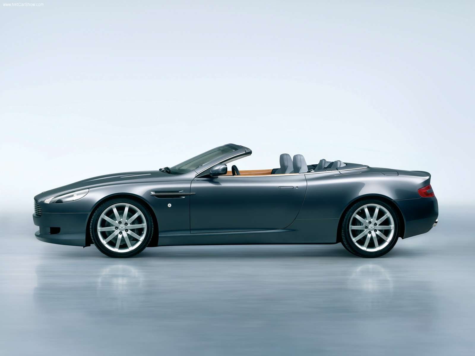 aston, Martin, Db9, Volante, Convertible, 2004 Wallpaper